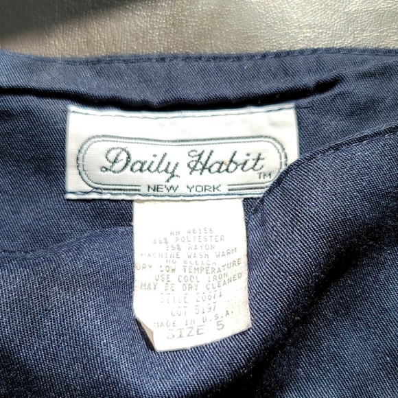 🔥 2/$15 Navy Blue Wrap Skirt - Picture 4 of 6